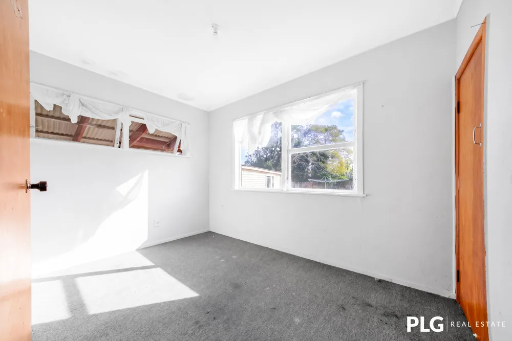 Photos of 156 Hall Avenue