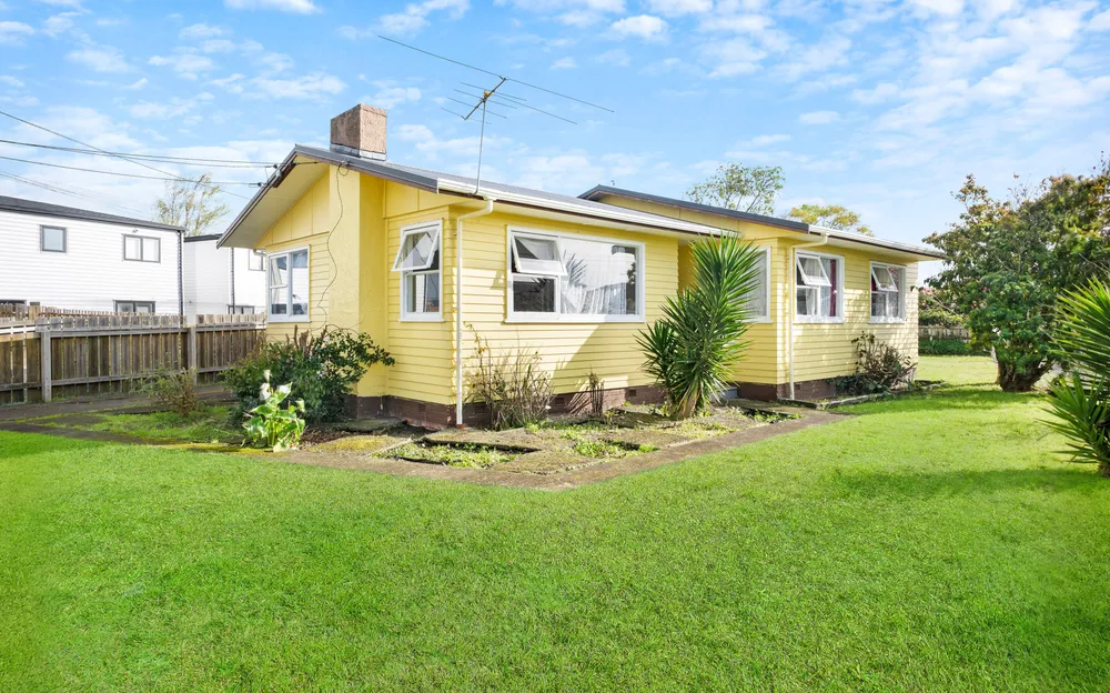 Photos of 156 Hall Avenue