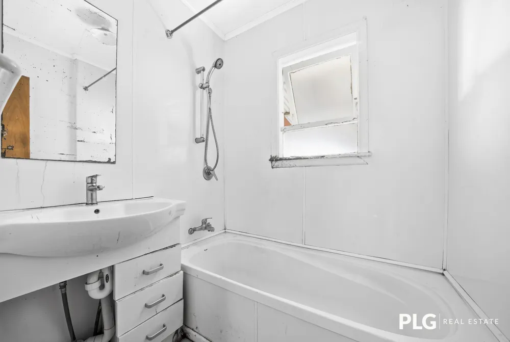 Photos of 156 Hall Avenue
