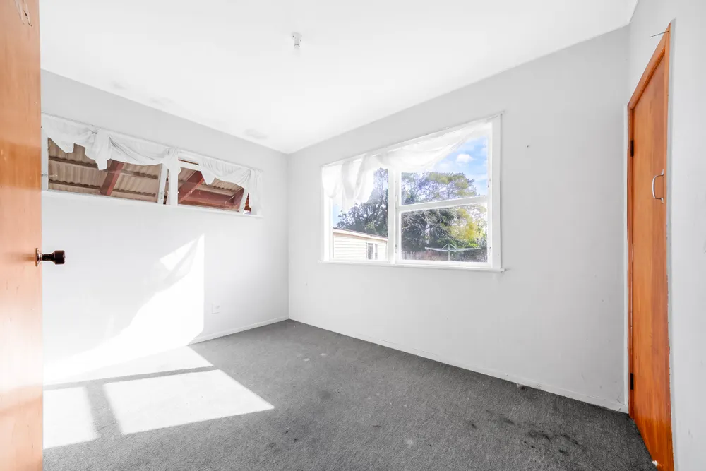 Photos of 156 Hall Avenue