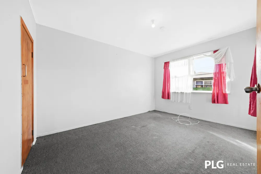 Photos of 156 Hall Avenue