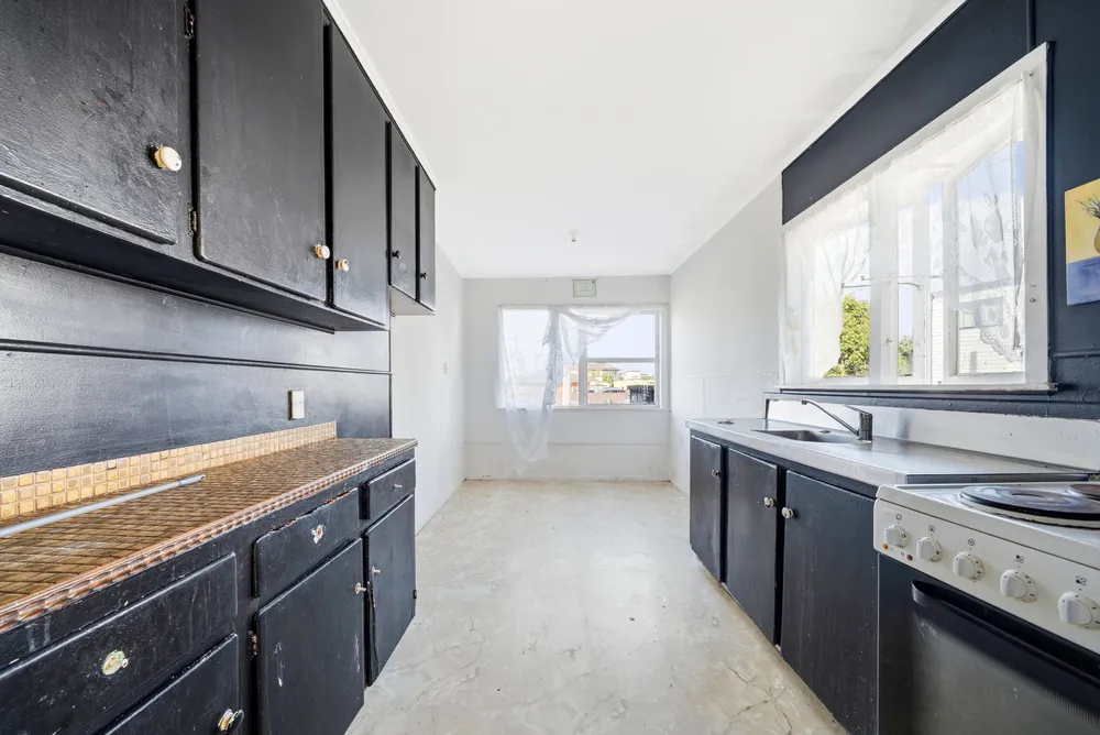 Photos of 156 Hall Avenue