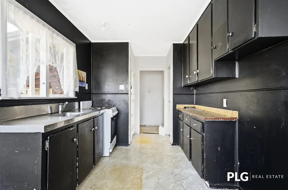 Photos of 156 Hall Avenue