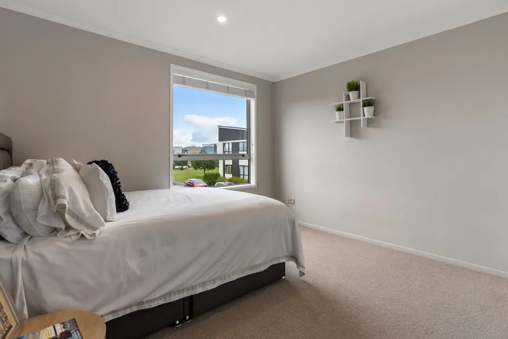 Photos of 2 Skylark Road