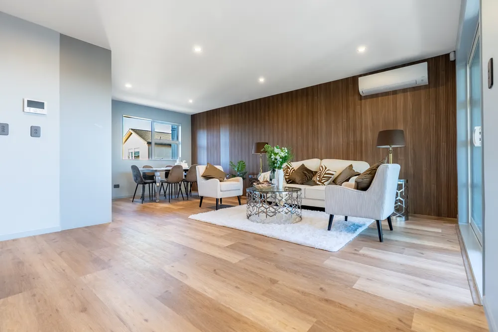 Photos of 33 Williamson Avenue