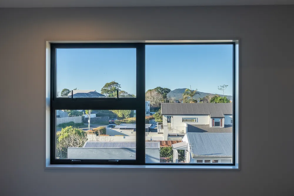 Photos of 33 Williamson Avenue