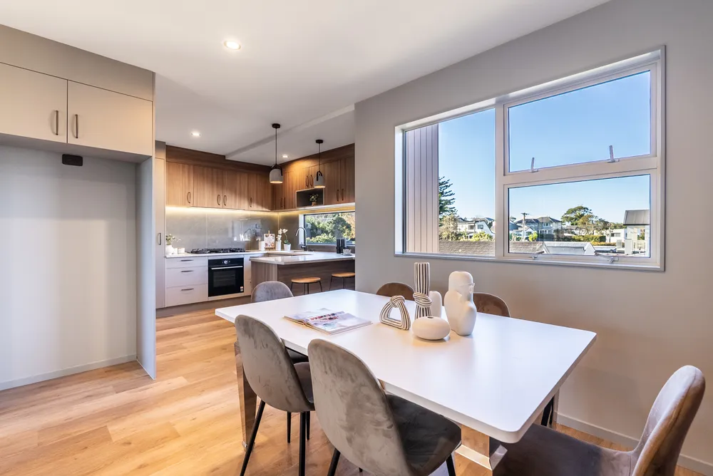Photos of 33 Williamson Avenue