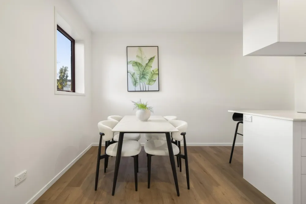 Photos of 61B Freeland Avenue