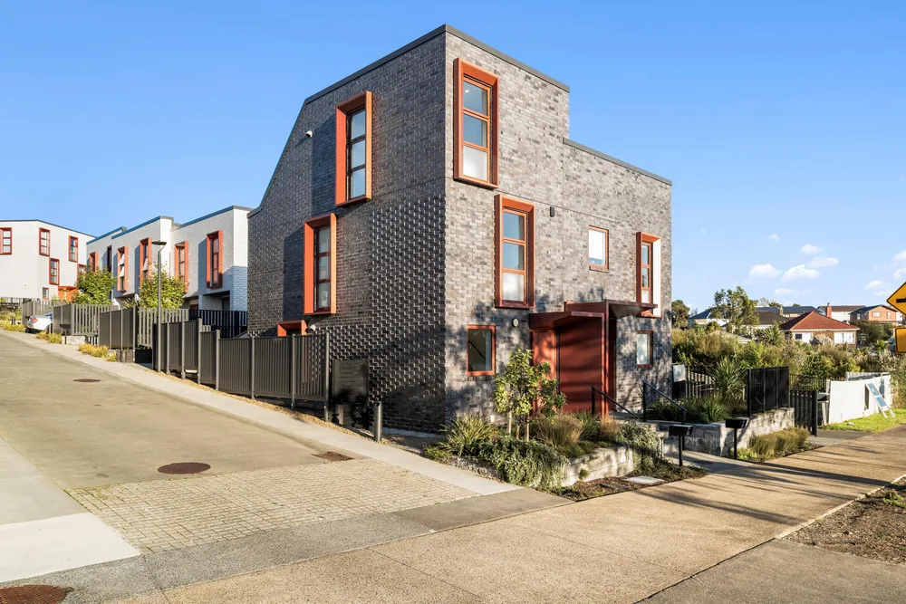 Photos of 61B Freeland Avenue