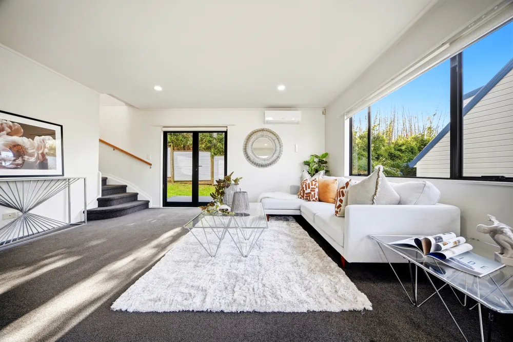 Photos of 2/172 Chivalry Road