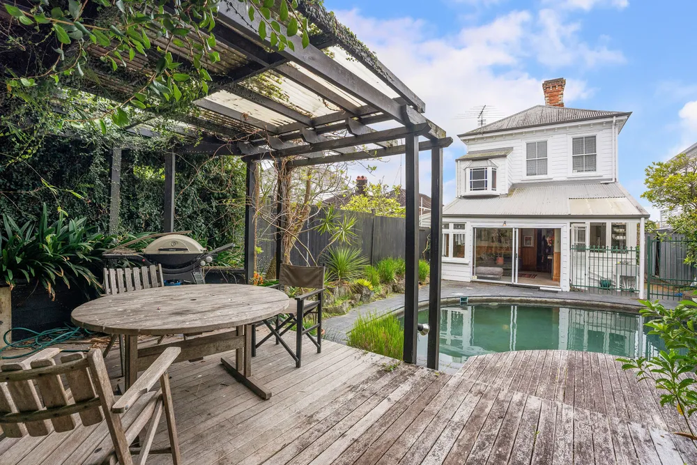 Photos of 8 Paget Street