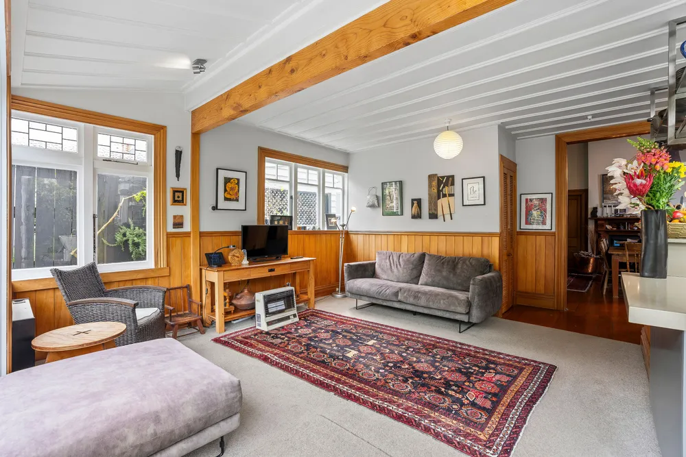 Photos of 8 Paget Street