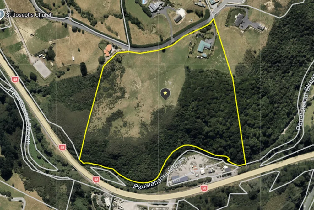 Photos of 75E Paremata Haywards Road