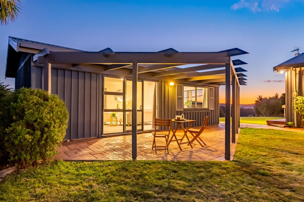 Photos of 75E Paremata Haywards Road