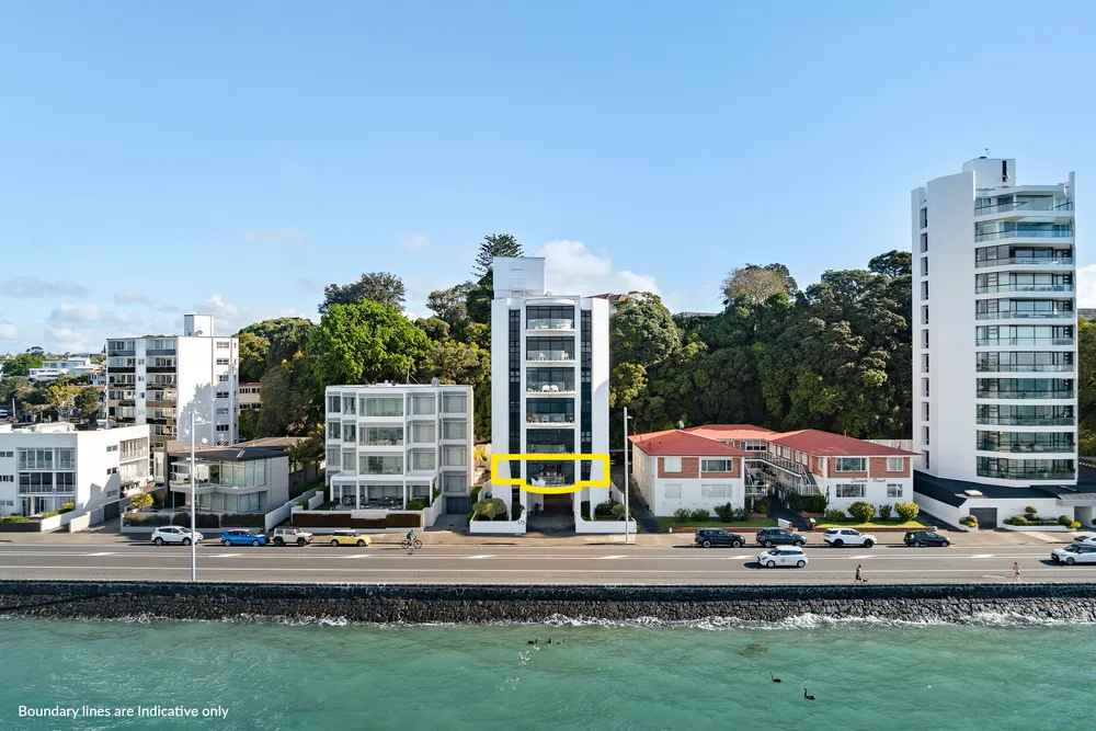Photos of 1/175 Tamaki Drive