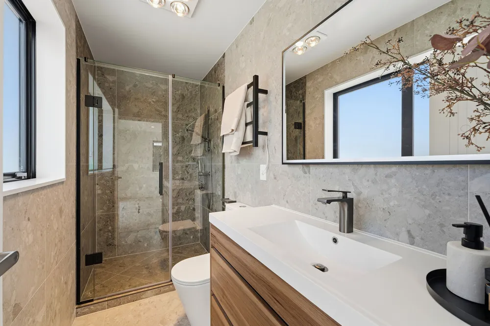 Photos of 31 Ascent Street