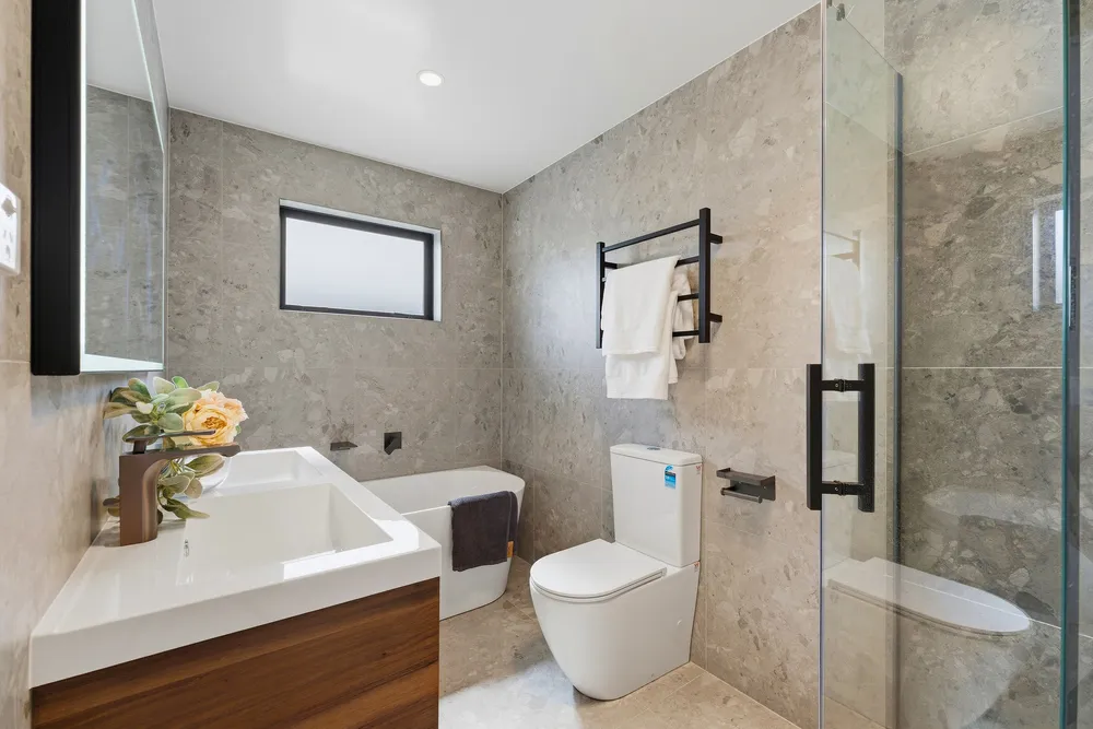 Photos of 31 Ascent Street