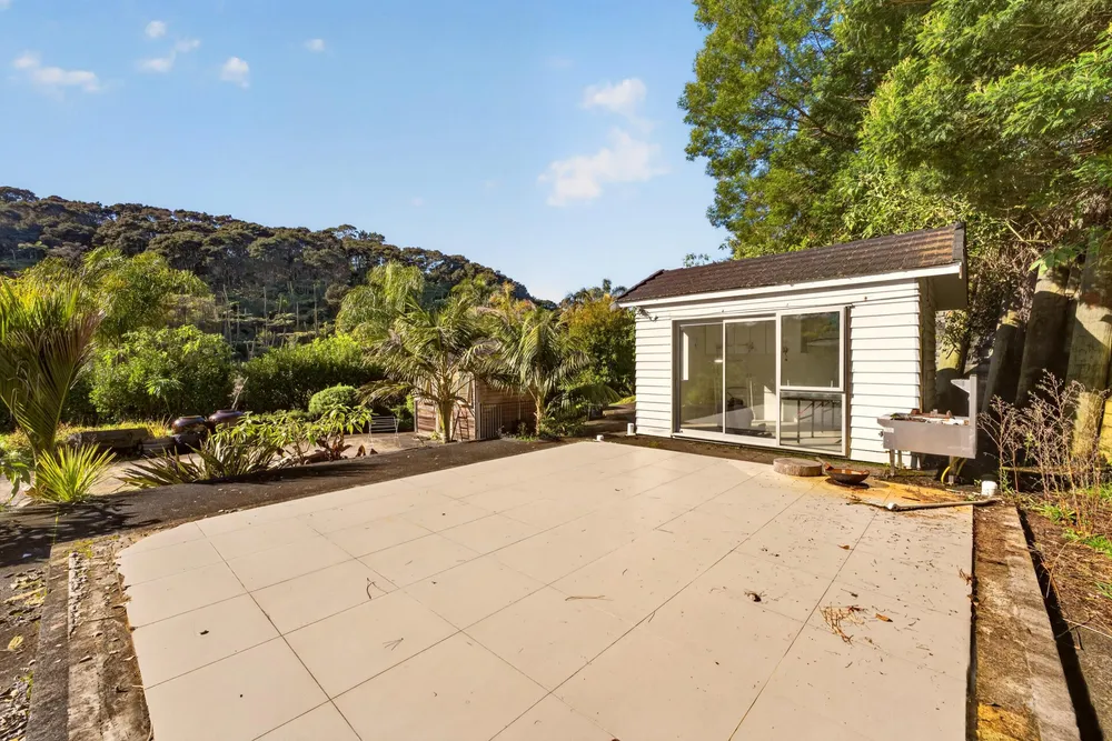 Photos of 12 Stevensons Crescent