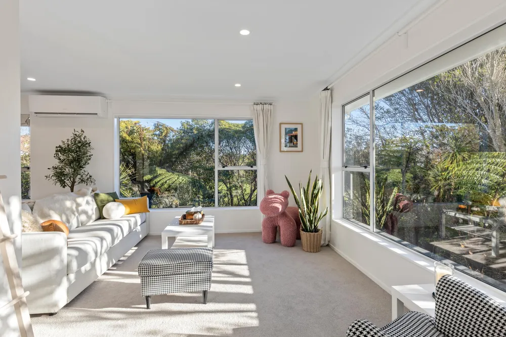 Photos of 21B Colchester Crescent