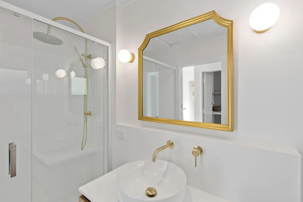 Photos of 21B Colchester Crescent