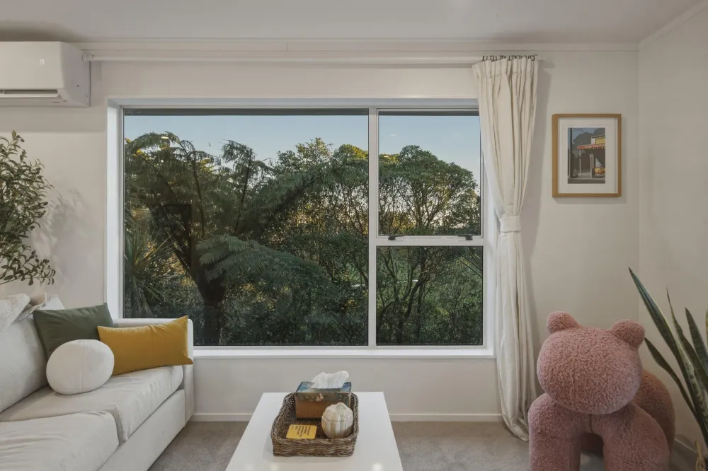 Photos of 21B Colchester Crescent