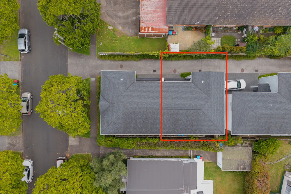 Photos of 39B Spring Street
