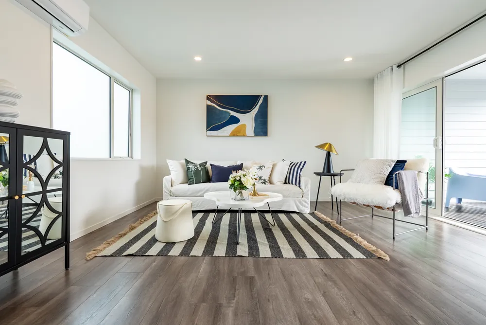 Photos of 39B Spring Street