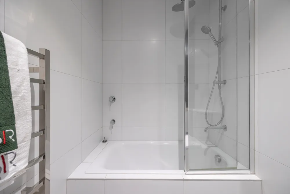 Photos of 387D Ellerslie-Panmure Highway