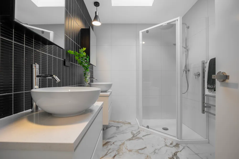Photos of 387D Ellerslie-Panmure Highway