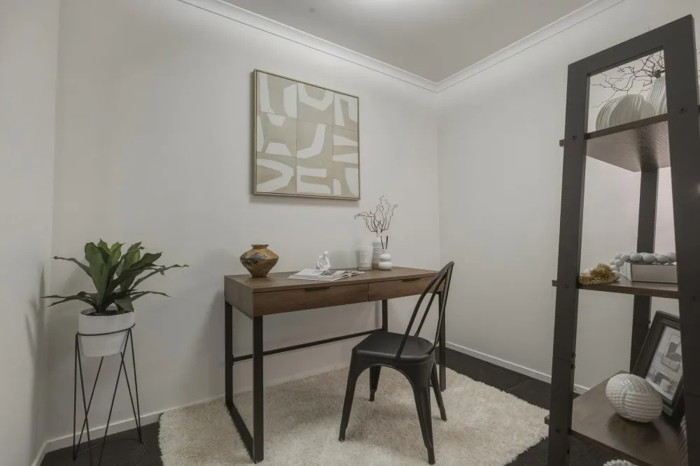 Photos of 95A Limmer Road