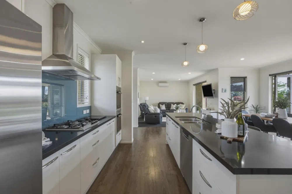 Photos of 95A Limmer Road