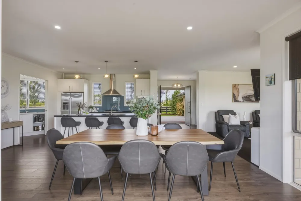 Photos of 95A Limmer Road