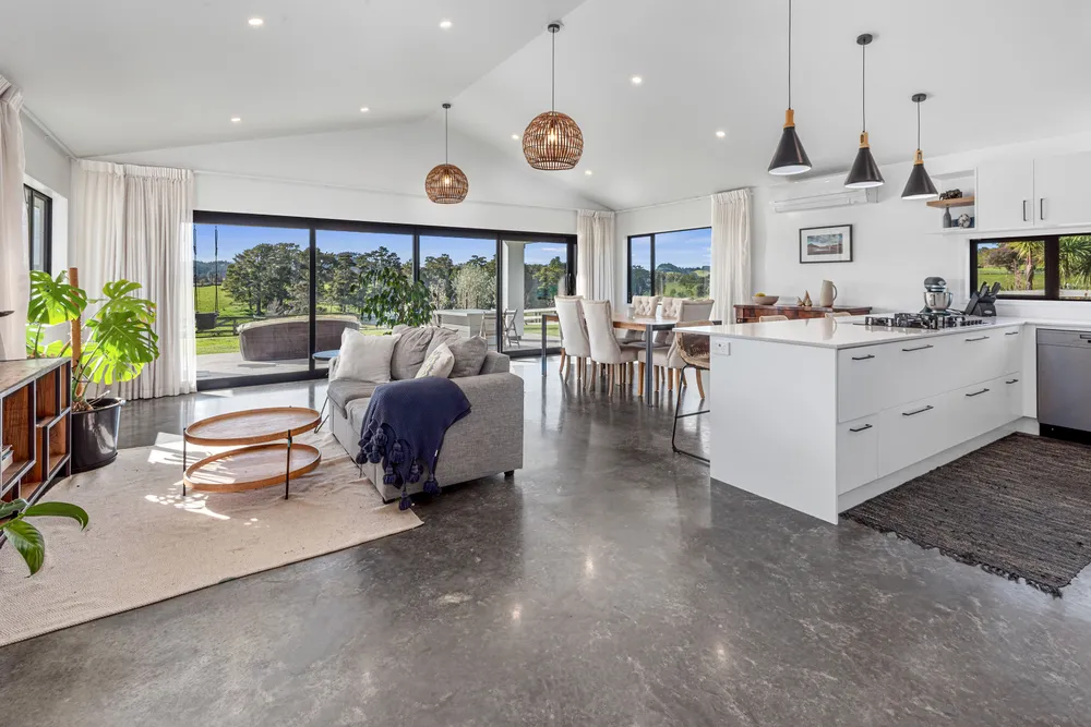 Photos of 783 Whareora Road