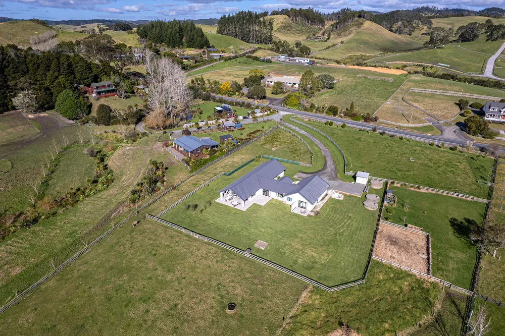 Photos of 783 Whareora Road