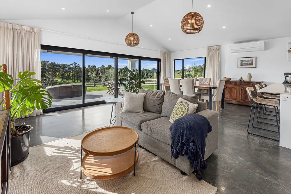 Photos of 783 Whareora Road