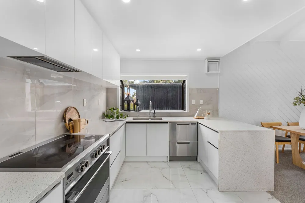 Photos of 29A Koraha Street