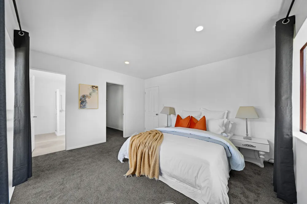 Photos of 12 Imjin Place