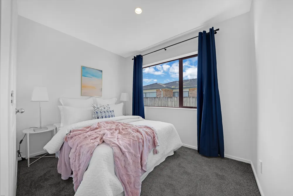 Photos of 12 Imjin Place