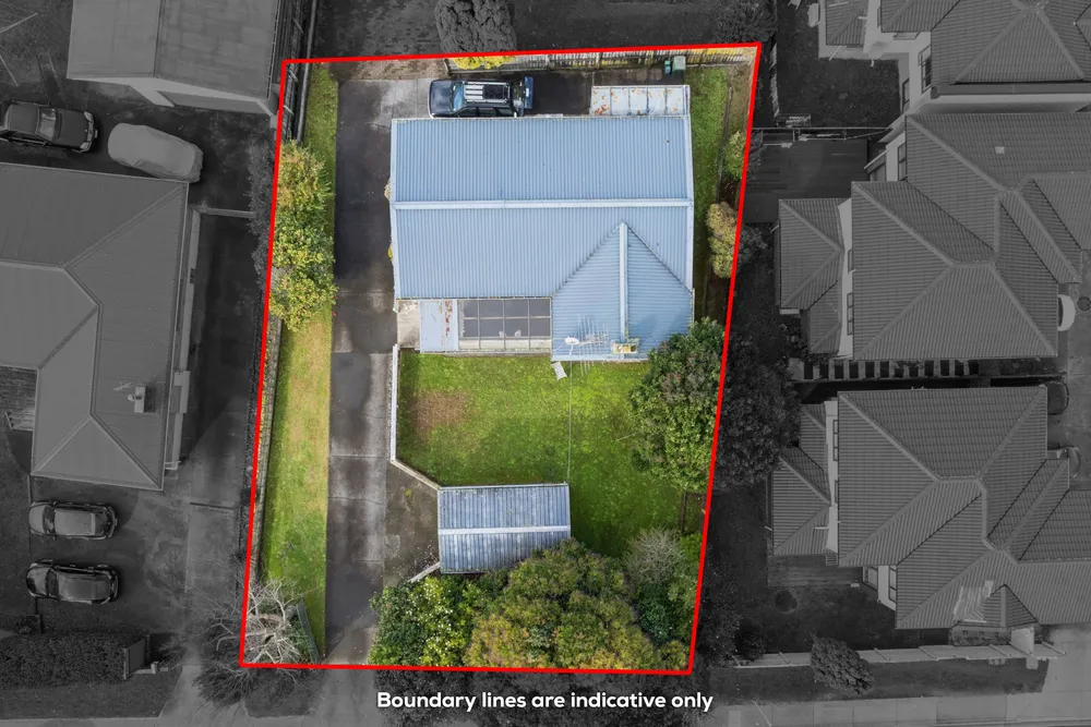 Photos of 75 Clevedon Road