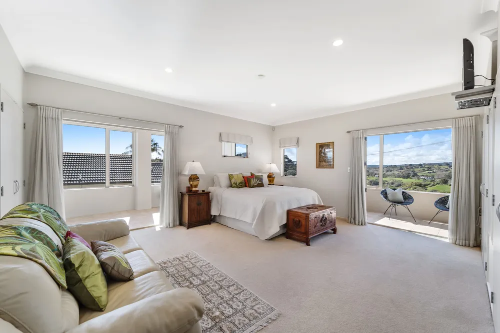 Photos of 47 Somerville Road