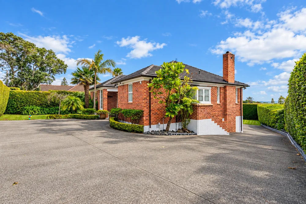 Photo of 325 St Heliers Bay Road, St Heliers