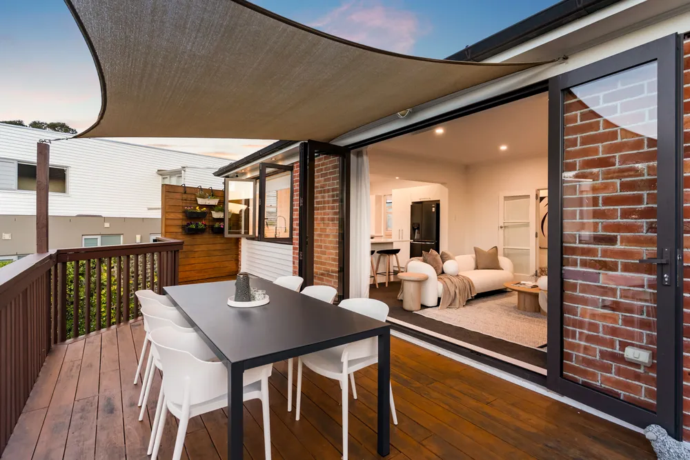 Photos of 325 St Heliers Bay Road