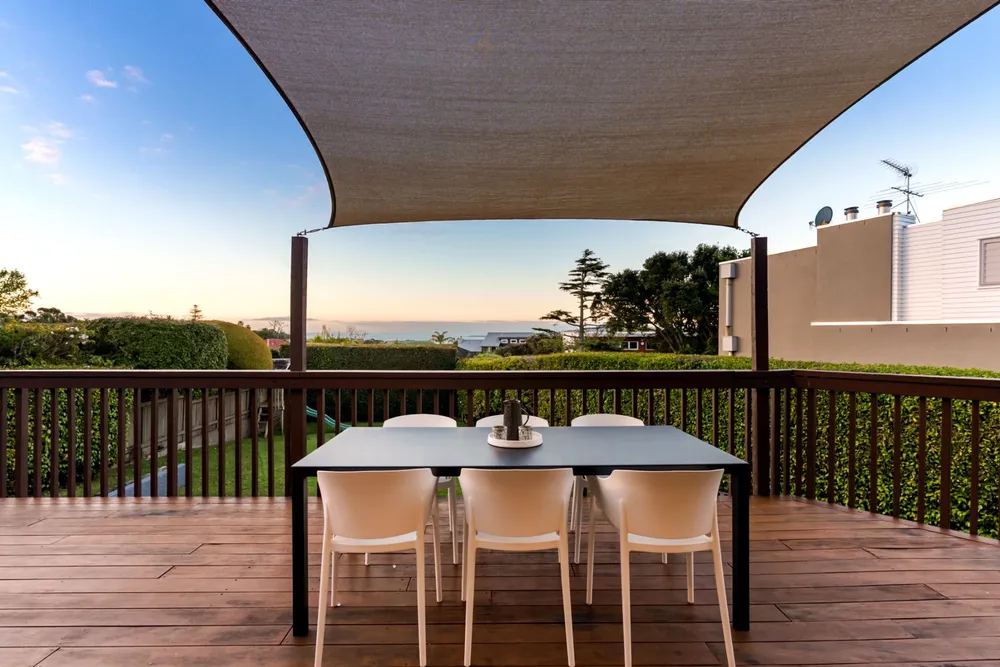 Photos of 325 St Heliers Bay Road