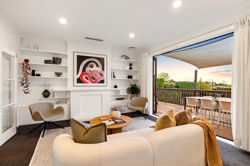 Photos of 325 St Heliers Bay Road