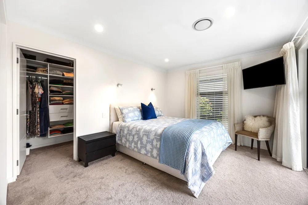 Photos of 10 Lyall Lane
