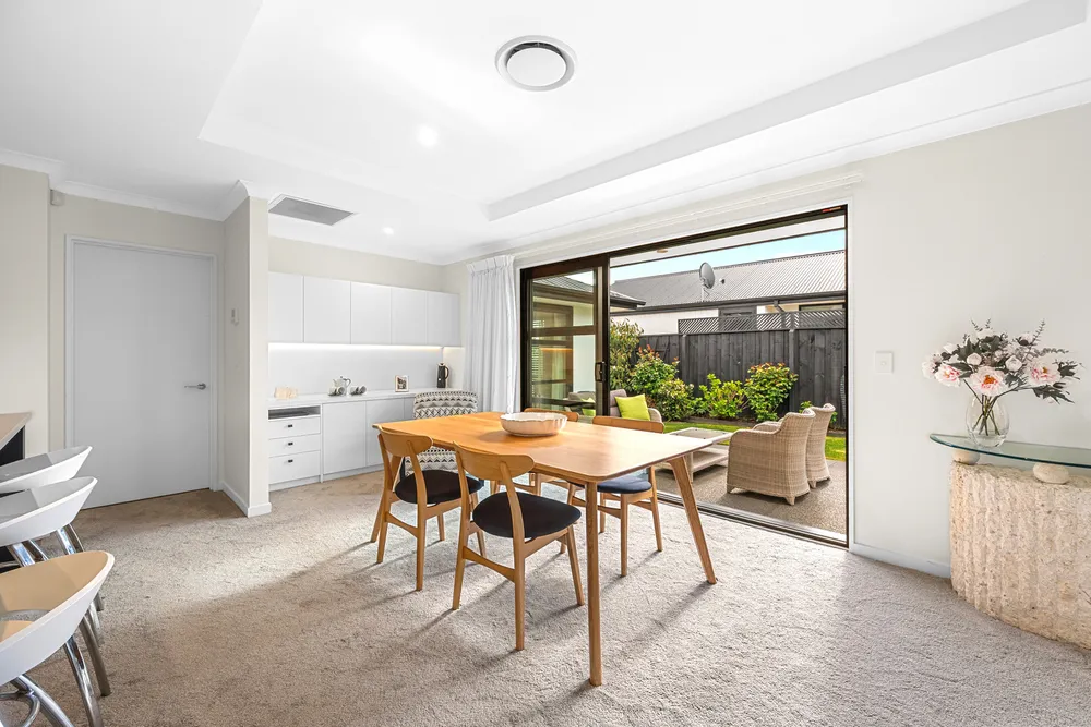 Photos of 10 Lyall Lane