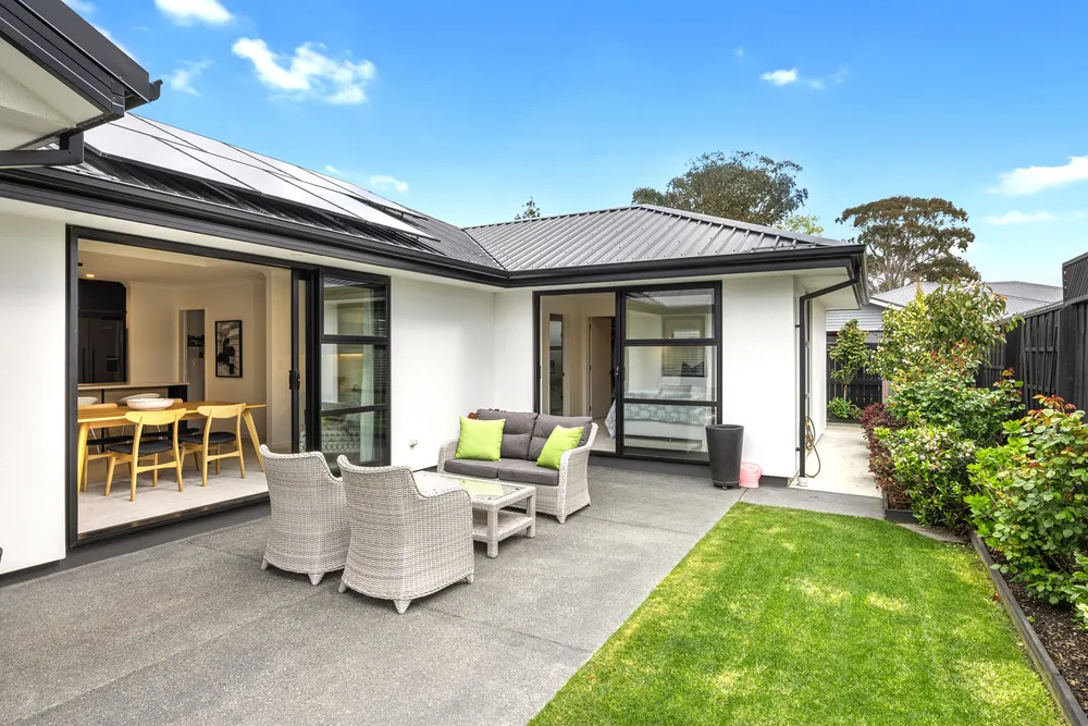 Photos of 10 Lyall Lane