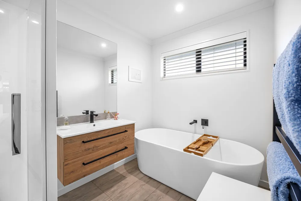 Photos of 10 Lyall Lane