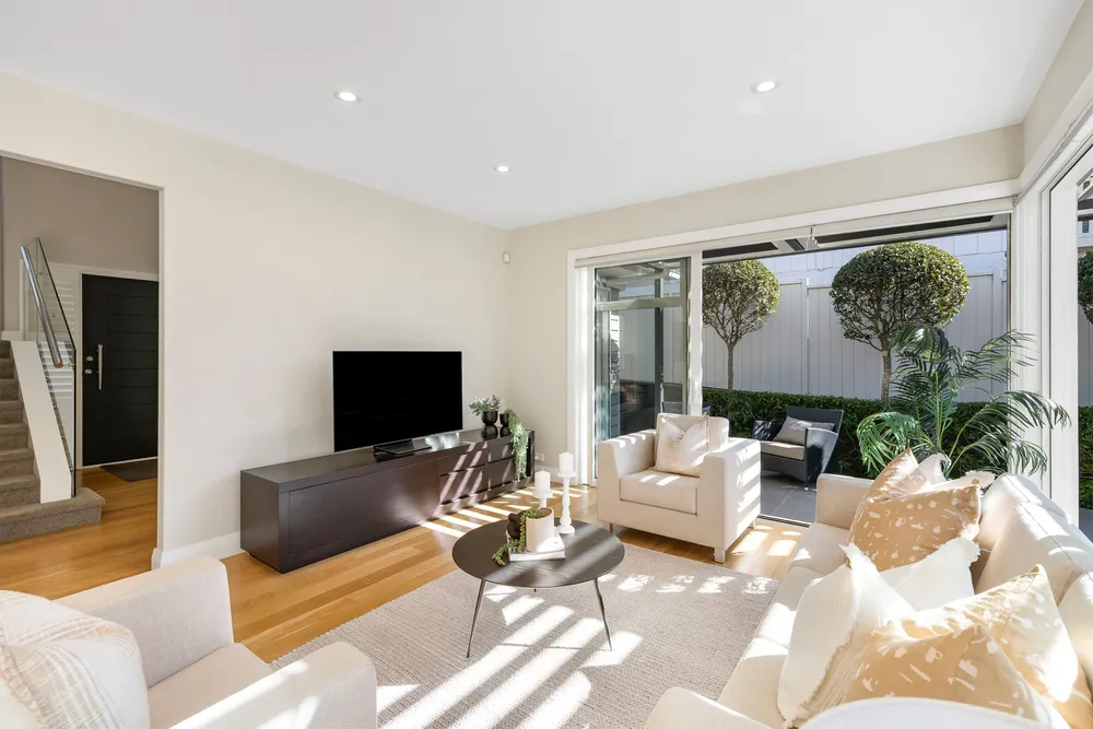 Photos of 34 Benbow Street