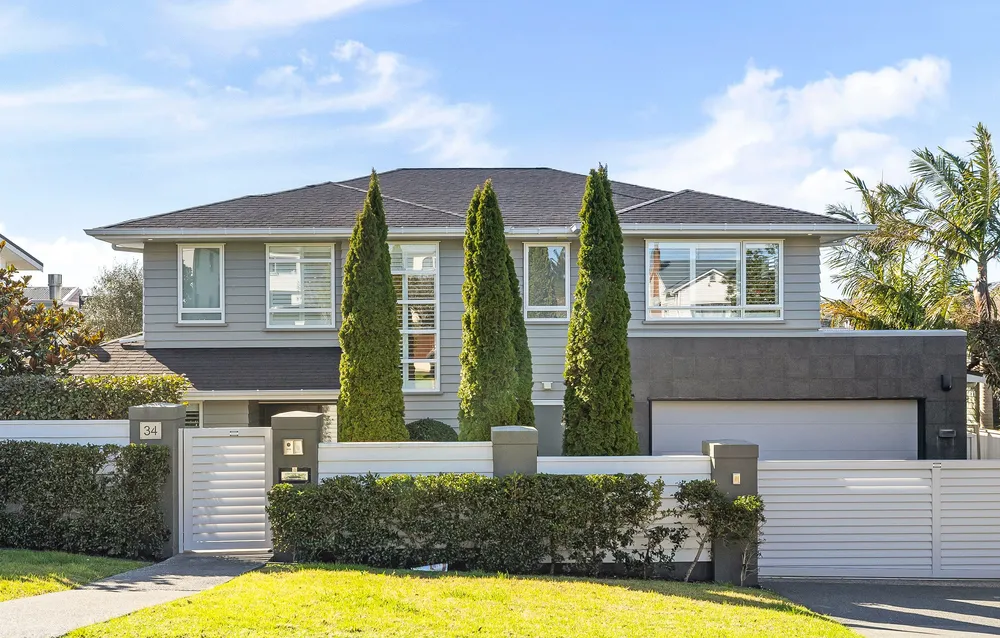 Photos of 34 Benbow Street